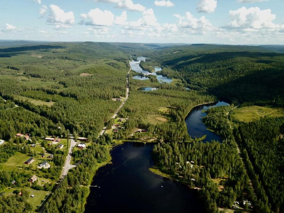 Nya Skogsgarden Hostel Mårbacken Buitenkant foto