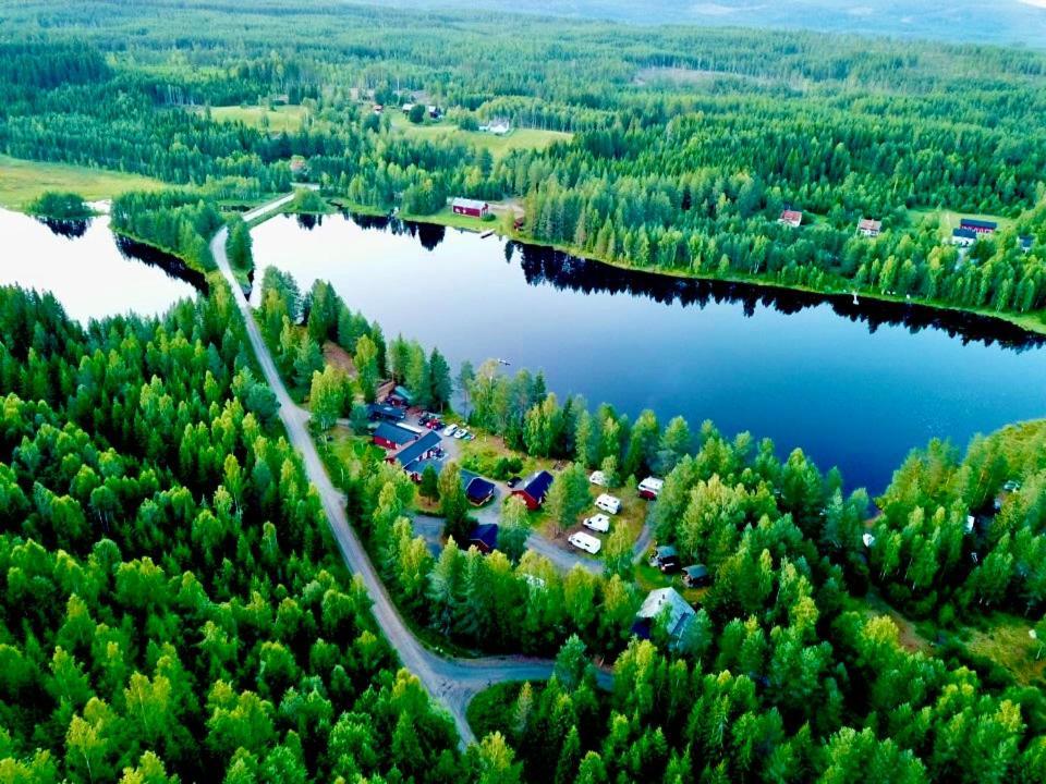 Nya Skogsgarden Hostel Mårbacken Buitenkant foto