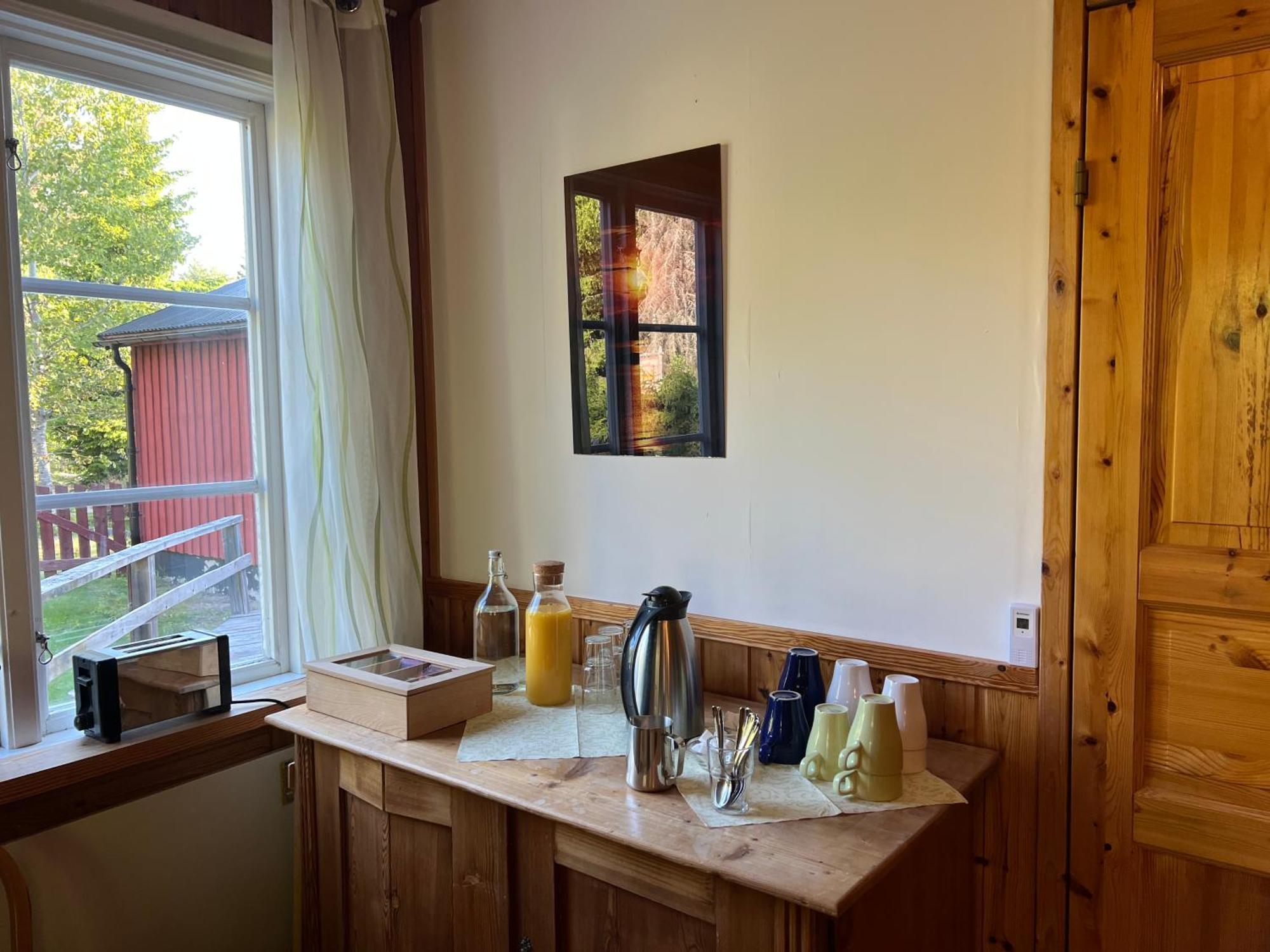 Nya Skogsgarden Hostel Mårbacken Buitenkant foto